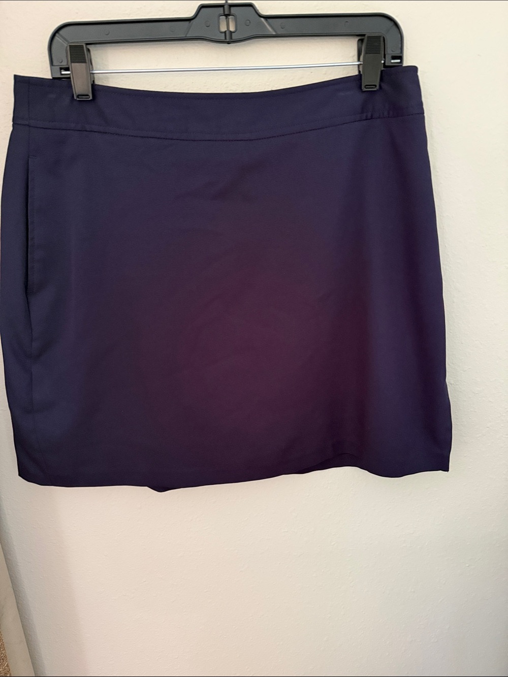 Ashworth Women's Navy Blue golf skort